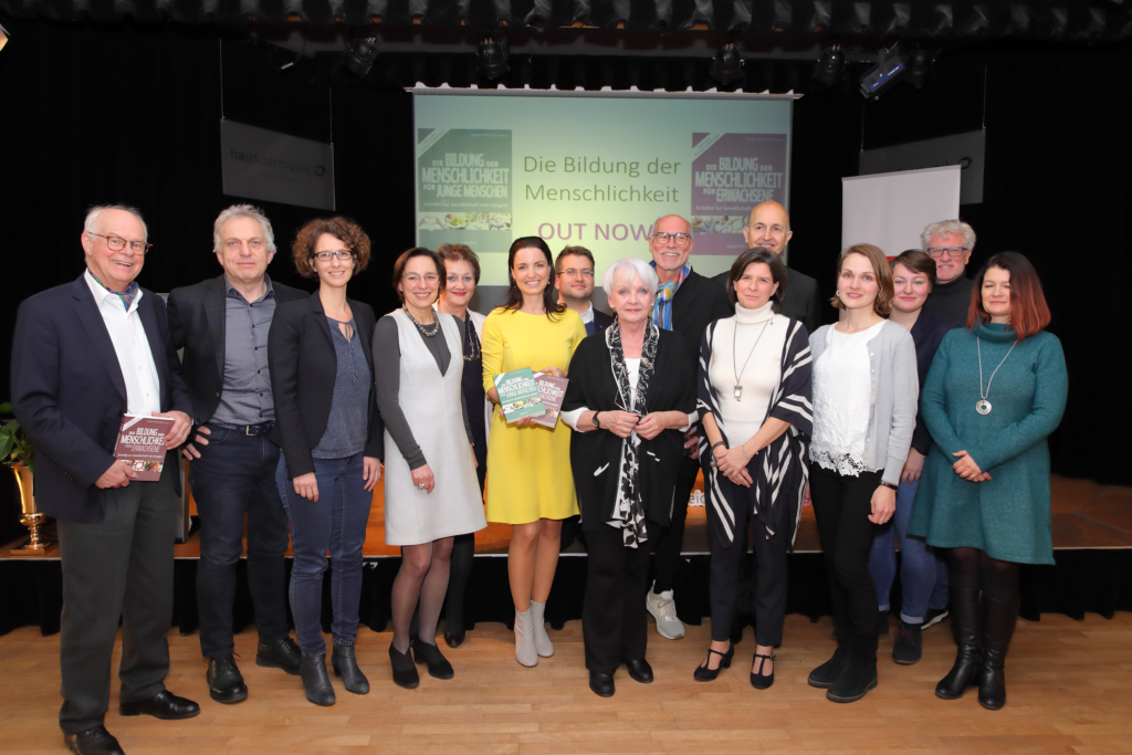 Die Bildung der Menschlichkeit: Schritte zur Gesellschaft von morgen – Buchpräsentation, 19. März 2019